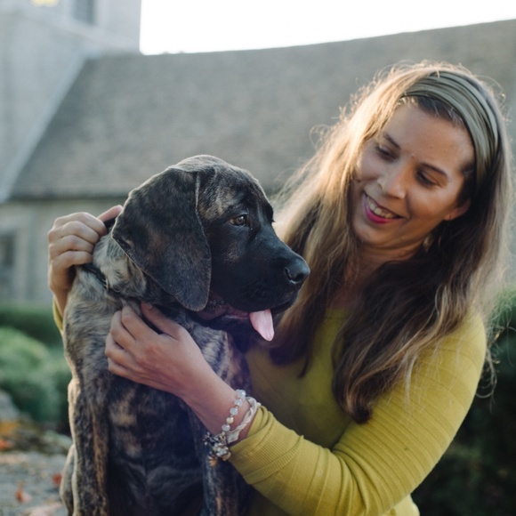 Meet your Posher, Anna - Picture 3 of 3